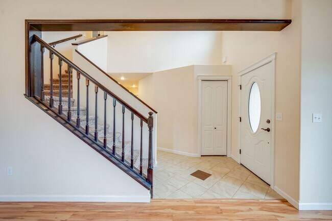 Foto del edificio - Stylish Pullman Living with Spacious Design