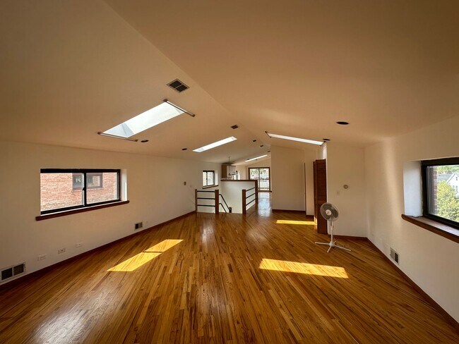 Foto del edificio - 974 W Cullerton St