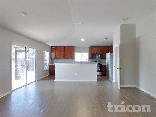 Foto del edificio - 75177 Brookwood Dr