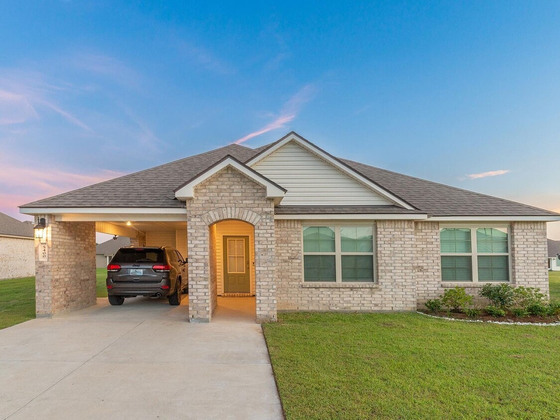 Photo - 5400 Greenridge Ln (Zachary, LA)
