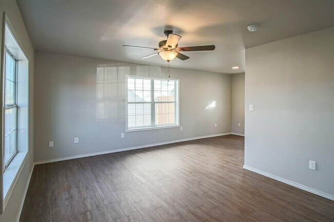 Building Photo - 1703 Avenue T