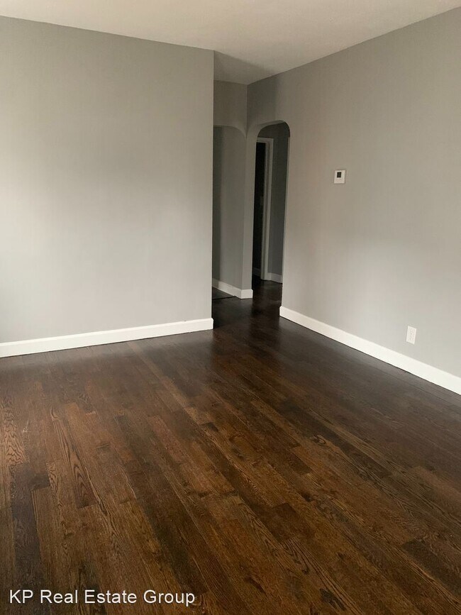 Building Photo - 2 br, 1 bath House - 527 S. Napoleon Ave.