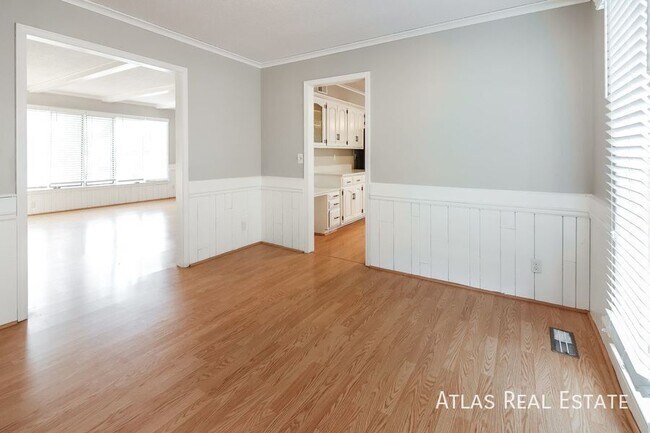 Foto del edificio - 16644 W 146th Terrace