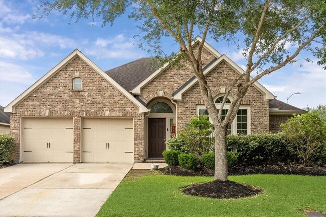 Building Photo - 14116 Timber Bluff Dr