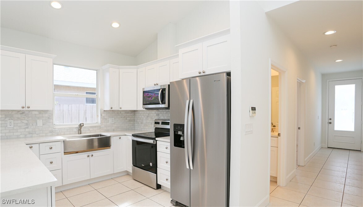 Foto principal - 835 106th Ave N