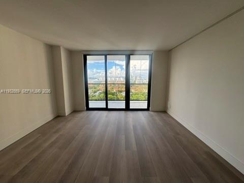 Foto del edificio - 18151 NE 31st Ct