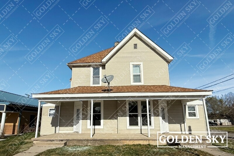 Foto principal - 1224 E Main St