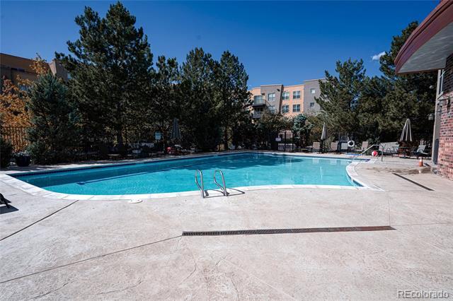 Building Photo - 9039 E Panorama Cir