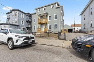 Building Photo - 94 Japonica St