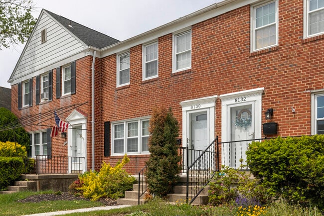Building Photo - 8130 Kirkwall Ct