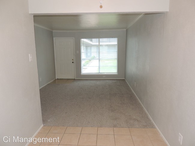 Foto del edificio - 4716 Sycamore St