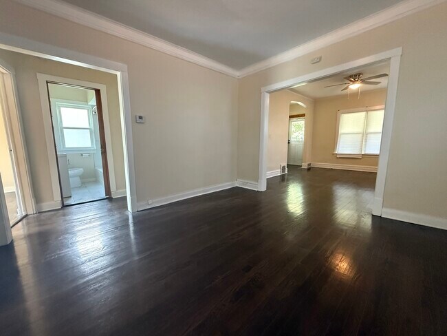 Foto del edificio - 525 N Taylor Ave