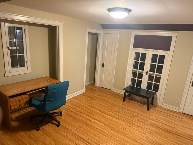 Building Photo - 88 W Minnehaha Pky