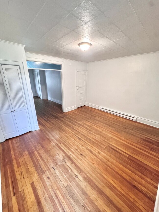 Foto del edificio - 1049 Tilghman St