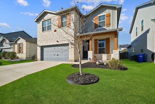 Photo - 11635 Bakersfield Pass House