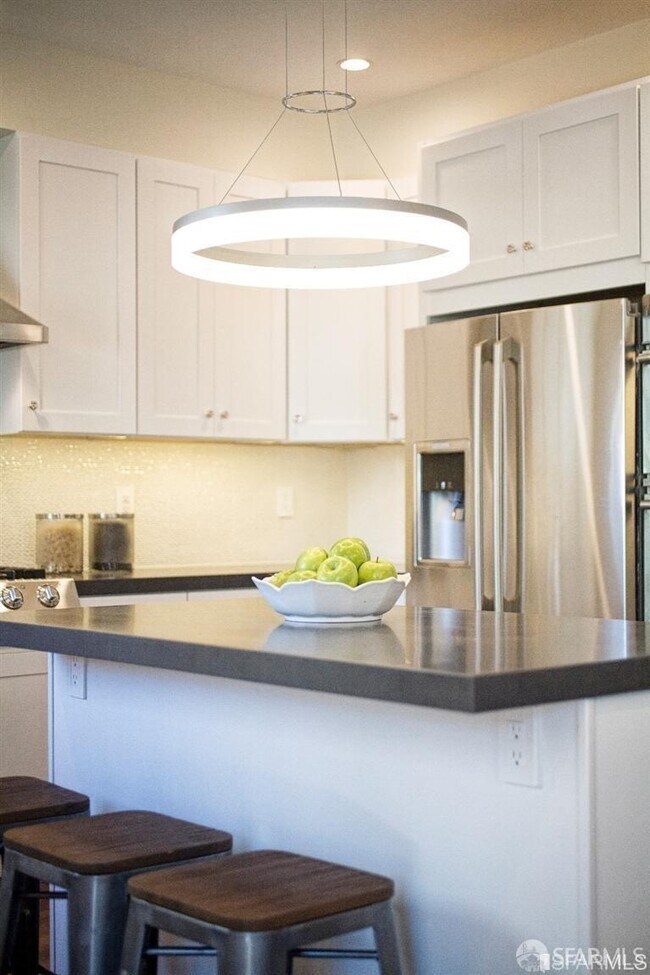 Foto del edificio - 883 35th Ave