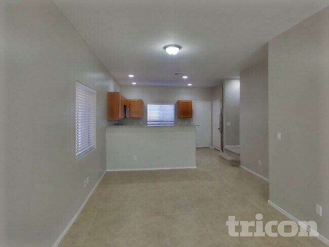 Foto del edificio - 17610 N 17th Pl