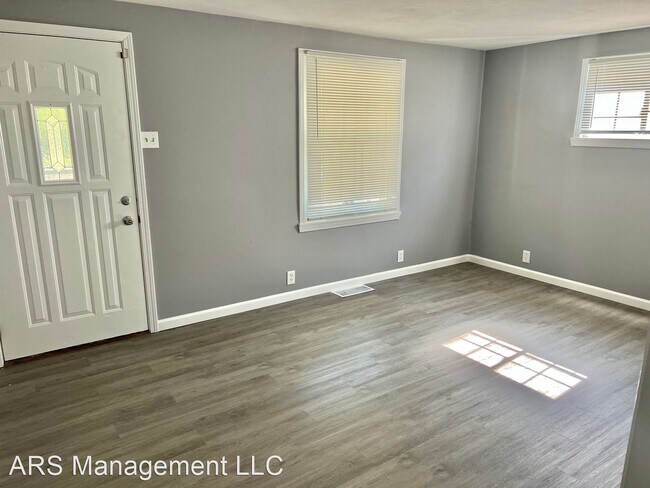 Building Photo - 2 br, 1 bath House - 238 Sadonia Avenue