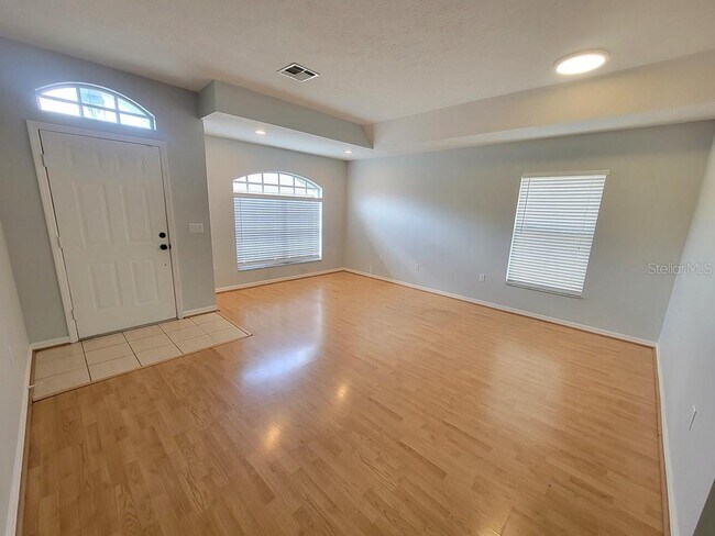 Foto del edificio - 7942 Chadwick Dr