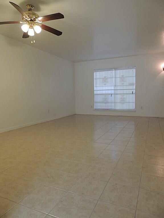 Foto del edificio - 6441 Burgoyne Rd