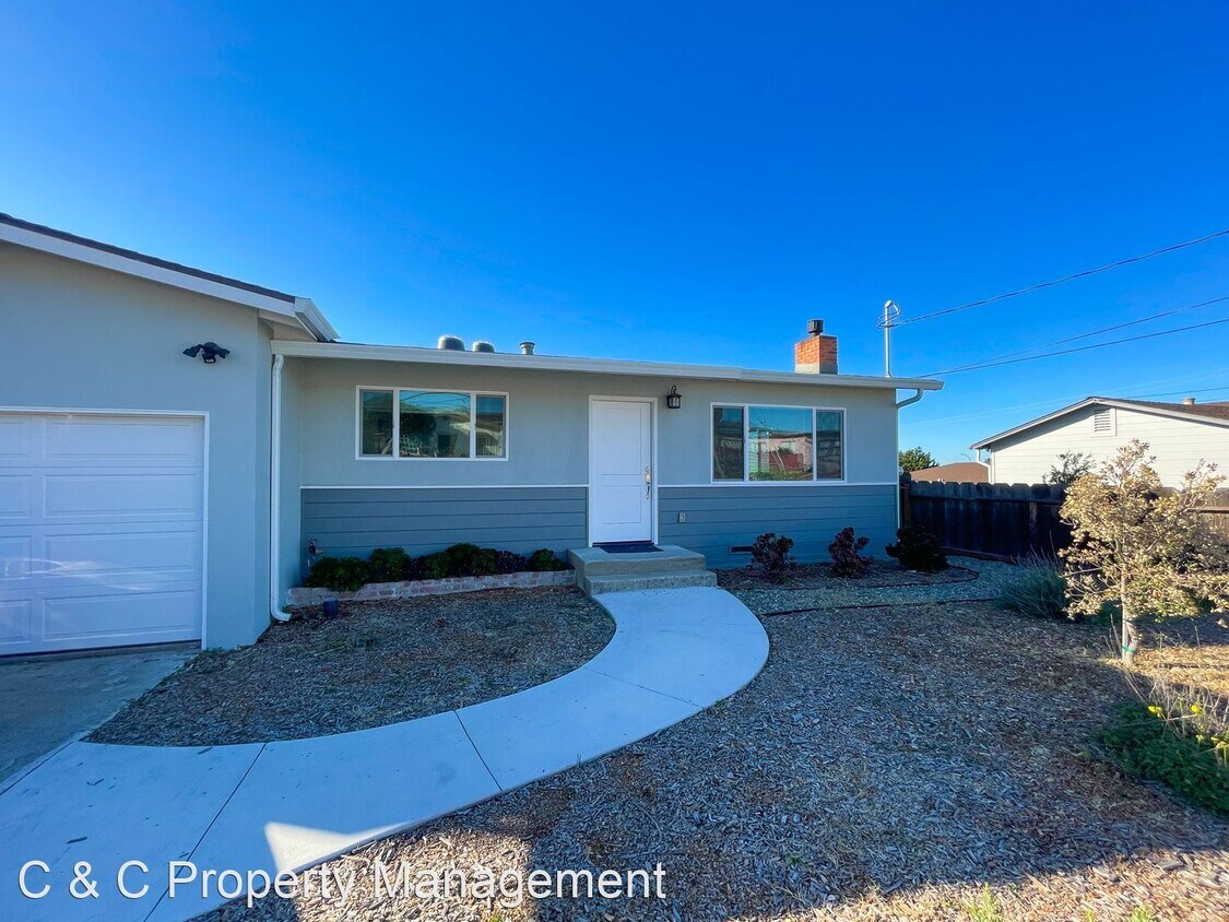 Foto principal - 2 br, 2 bath House - 1779 Highland St