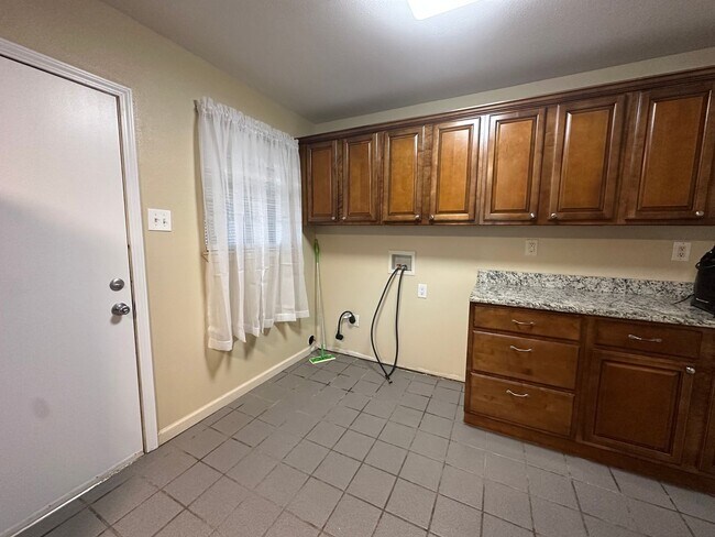 Foto del edificio - Welcome to your new home in the heart of Russellville, AR!