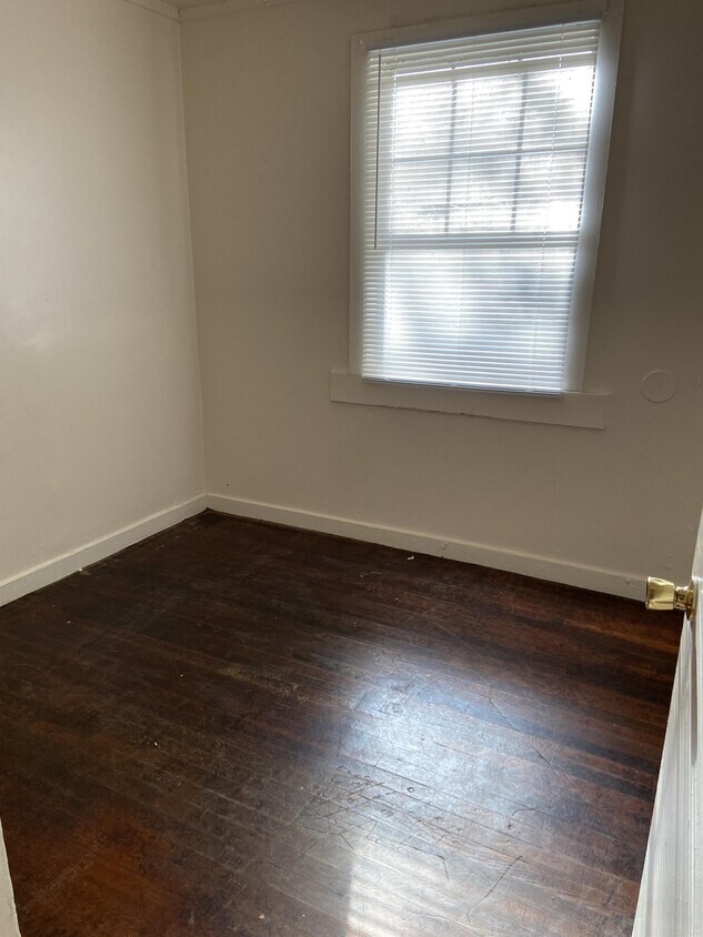 Foto del edificio - 2441 Knox Dr