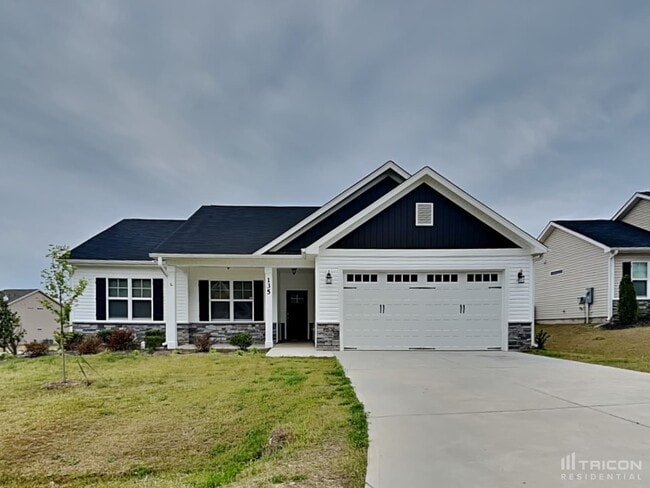 Building Photo - 135 Carissa Dr