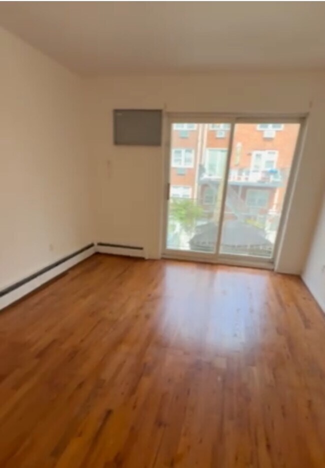 Foto del edificio - 15533 78th St
