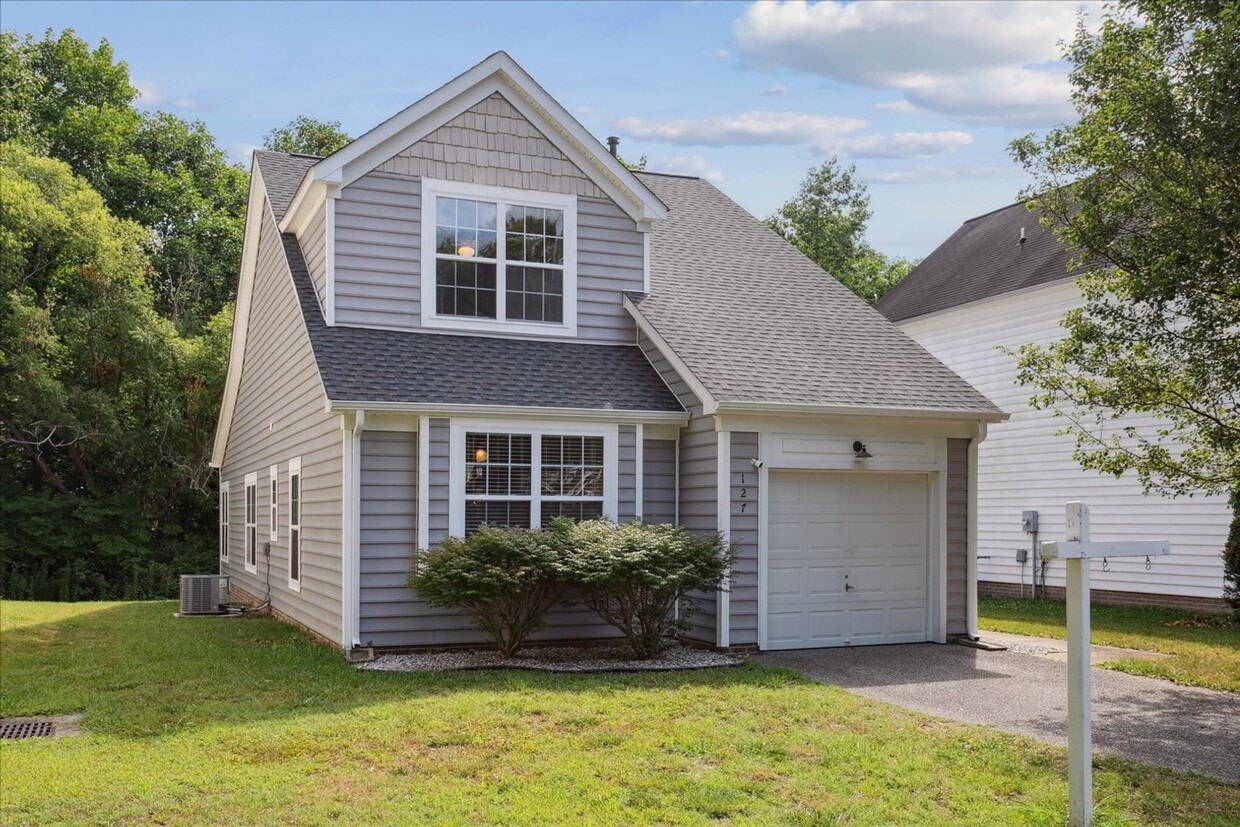 127 Kristin Ct, Yorktown, VA 23692 House Rental in Yorktown, VA