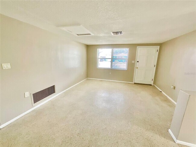 Building Photo - 3316 Coldwell Dr
