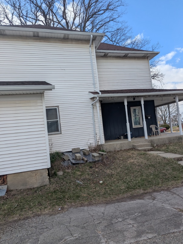 Building Photo - 217 Lincoln Ave
