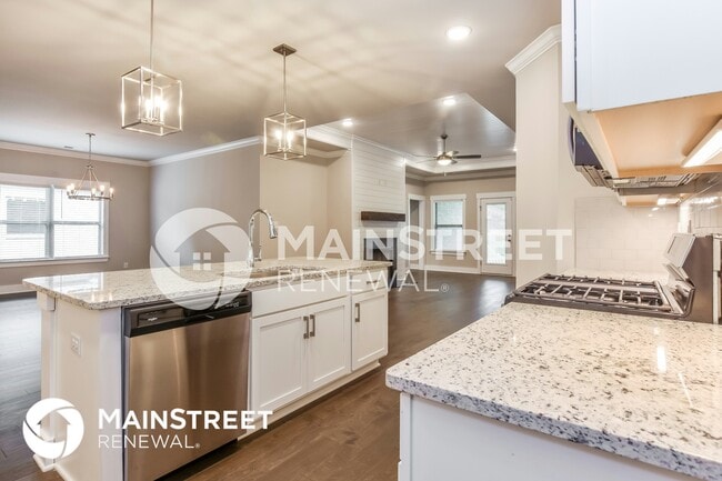 Building Photo - 9509 Hampton Oak Dr S E