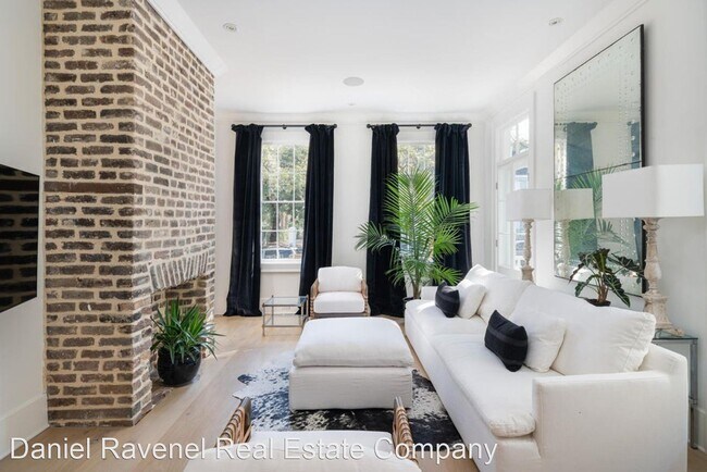 Building Photo - 4 br, 4 bath House - 13 Logan Street