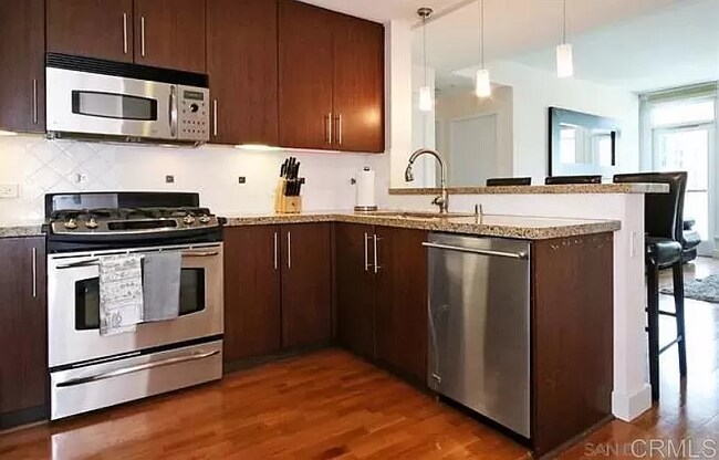 Foto del edificio - 325 7th Ave
