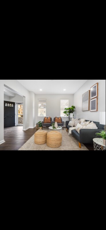 Foto del edificio - 1415 Carswell St