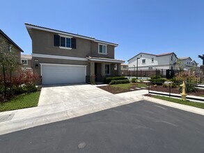 Building Photo - 24943 Dassault Ct