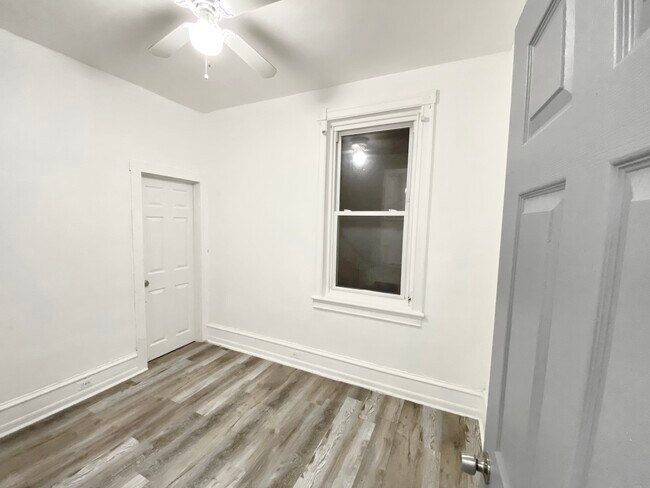 Second bedroom - 3622 Old York Rd