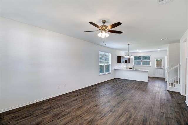 Building Photo - 124 Destiny Ct