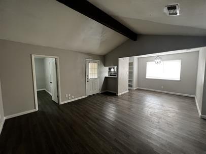 Foto del edificio - 5615 Jacaranda Dr