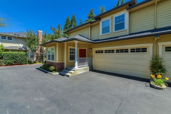 Building Photo - Los Gatos TownHome for Rent