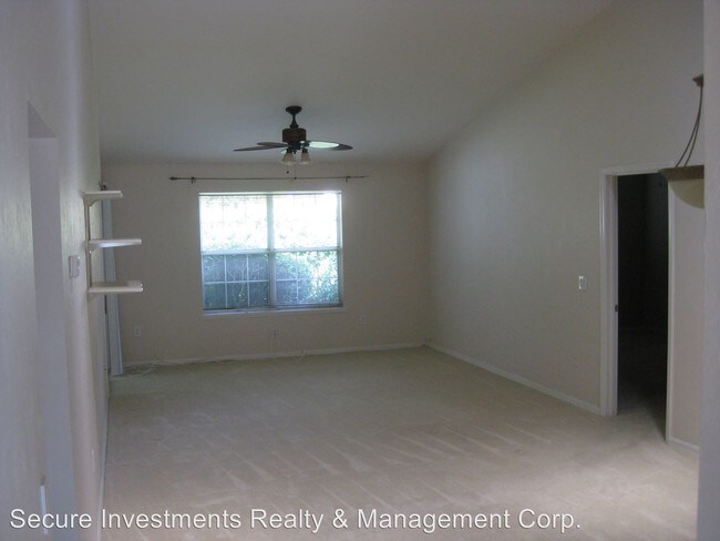 Building Photo - 2 br, 2 bath House - 3221 NW 103 Dr