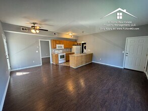 Building Photo - 211 N Main St