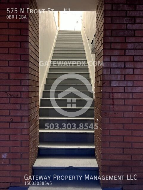 Foto del edificio - 575 N Front St