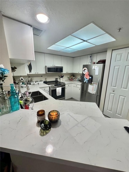 Foto del edificio - 2039 SE 10th Ave