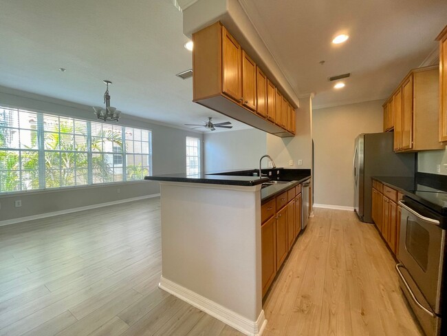 Foto del edificio - Private Townhouse in Heart of South Tampa