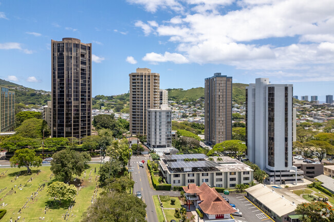 Aerial Photo - Nuuanu Towers