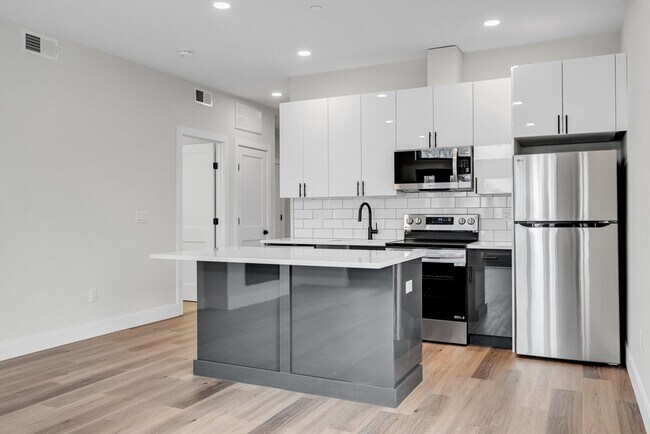 Foto del edificio - 63 Belgrade Ave