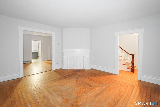 Building Photo - 30 Edgewood St