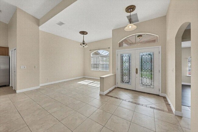 Building Photo - South Venice Annual Pool Home for Rent